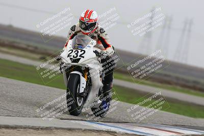 media/Nov-29-2025-TrackDaz (Sat) [[10ae2d9bce]]/B Group/Session 4 (Wheelie Bump)/